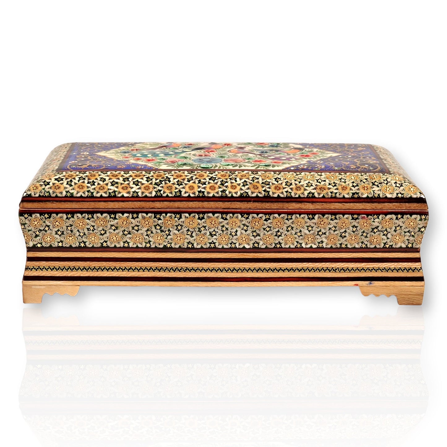 Elegante caja de madera con marquetería o "khatam kari" persa pintada a mano con un diseño en miniatura de flores y pájaros esmaltado