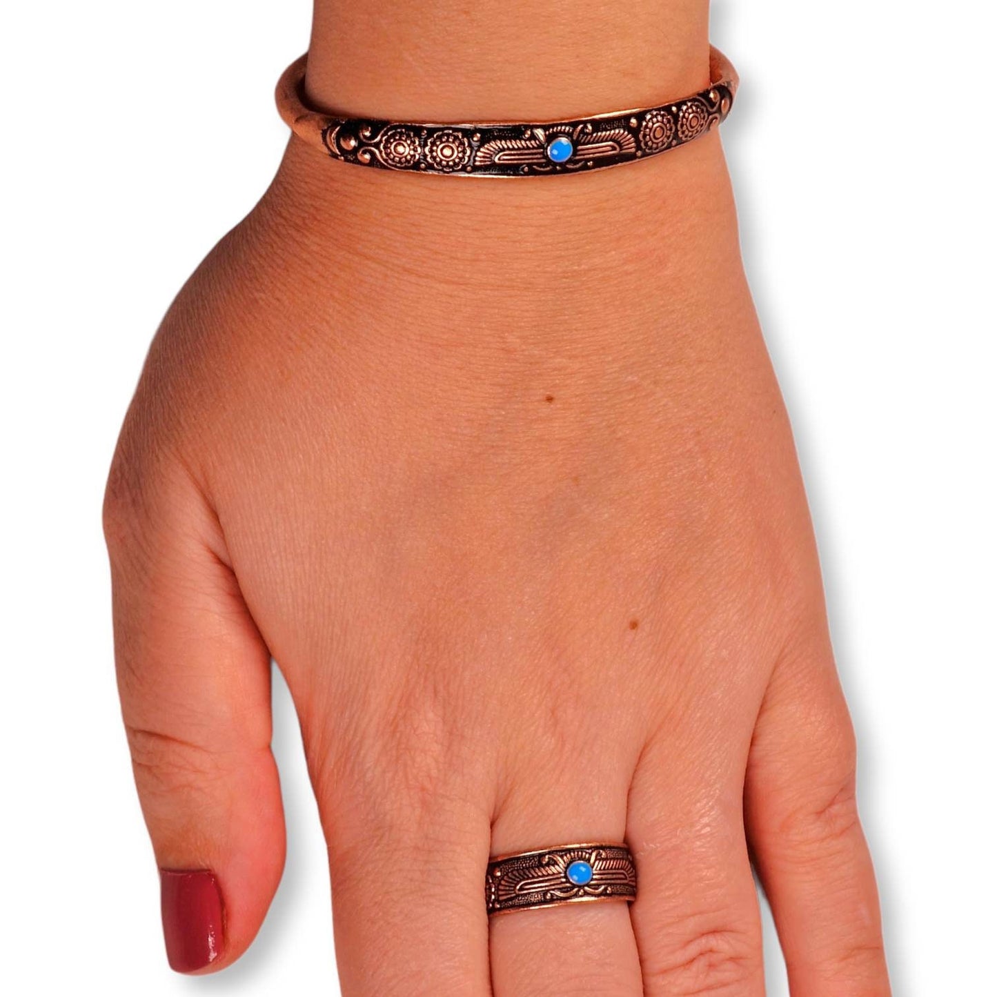 Pulsera y anillo ajustables grabados a mano en cobre con el arte persa del "ghalamzani" representando el faravahar, símbolo del Zoroastrismo