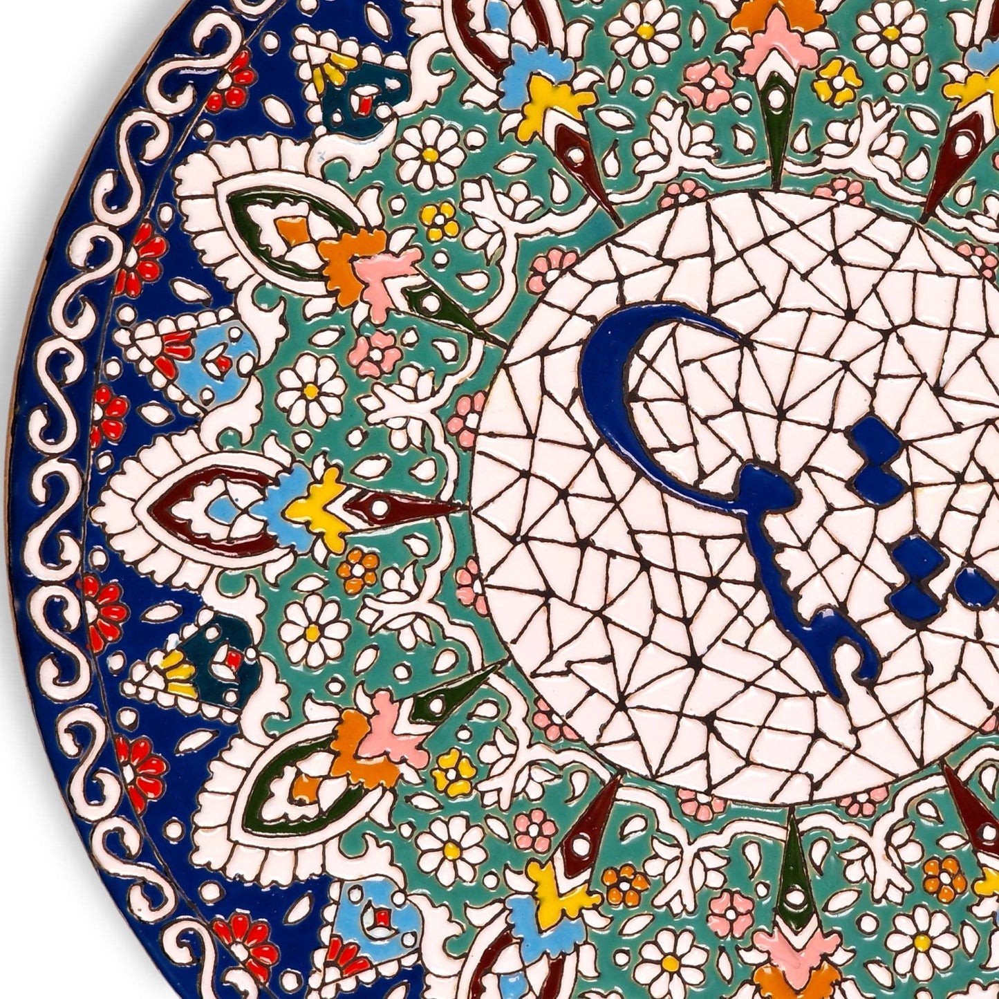 Plato de cerámica de 30 cm decorado a mano mediante el arte persa del "minakari" o esmaltado con la palabra "Amor" en caligrafía persa.