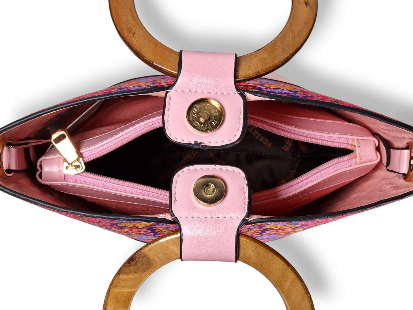 Bolso de cuero sintético rosa con asas y pañuelo cuadrado a juego con un bonito y colorido diseño floral inspirado en las alfombras persas.