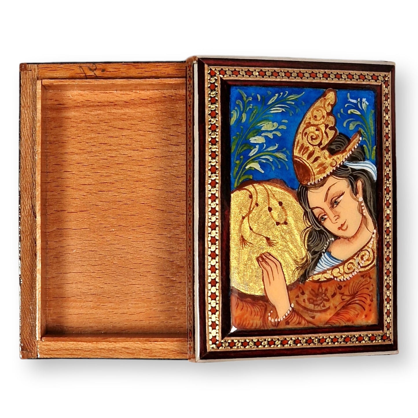 Caja joyero rectangular de madera con marquetería o "khatam kari" pintada a mano con la miniatura de una mujer tocando un daf persa